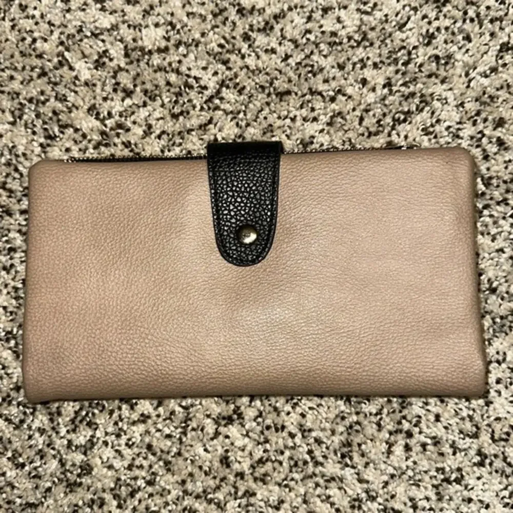 Black and Tan Wallet